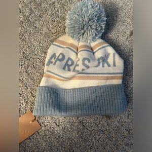 Jillian Harris tuque